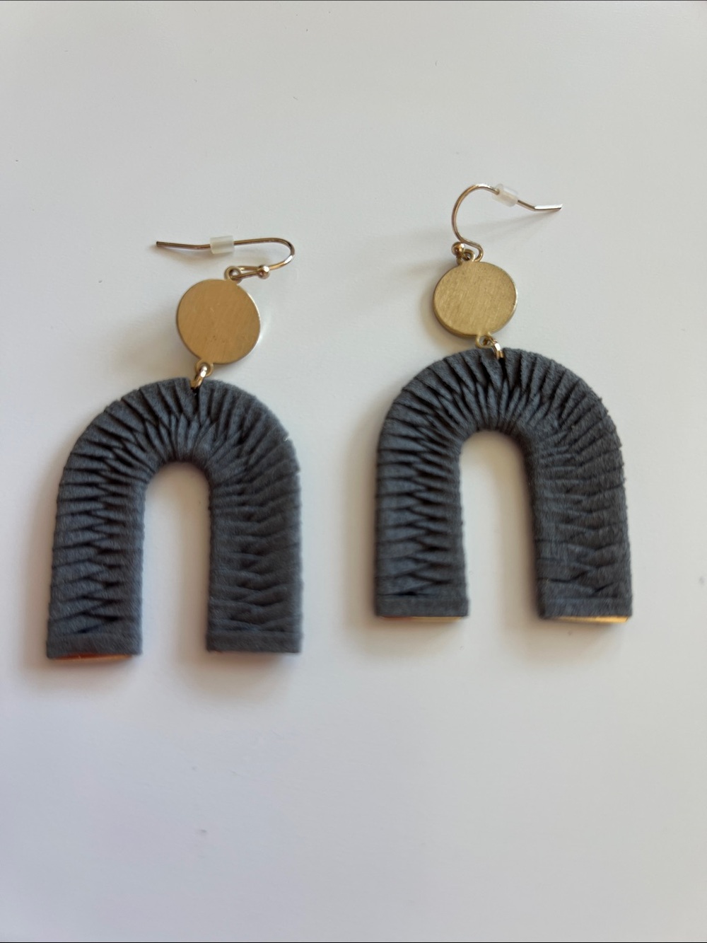 Gray Wrapped Arch Dangle Earrings with Gold Discs